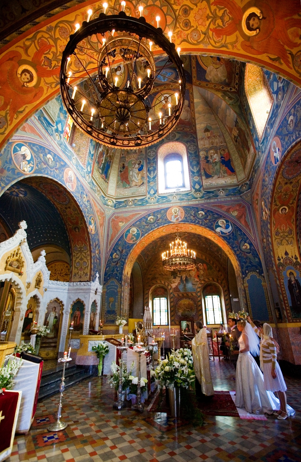 Православное Венчание во Флоренции в храме Рождества Христова и Николая Чудотворца